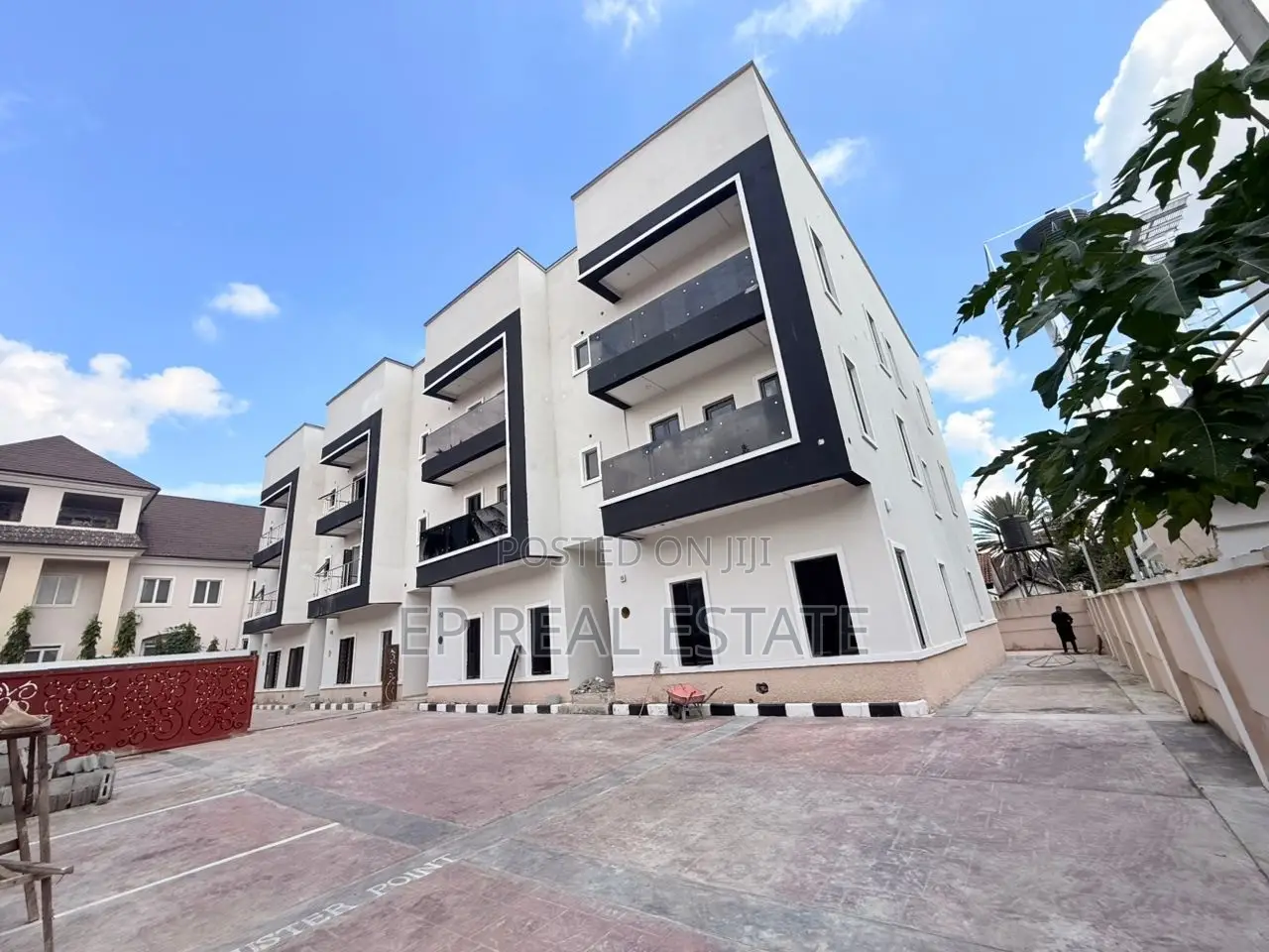 4bdrm Duplex in Maitama for rent