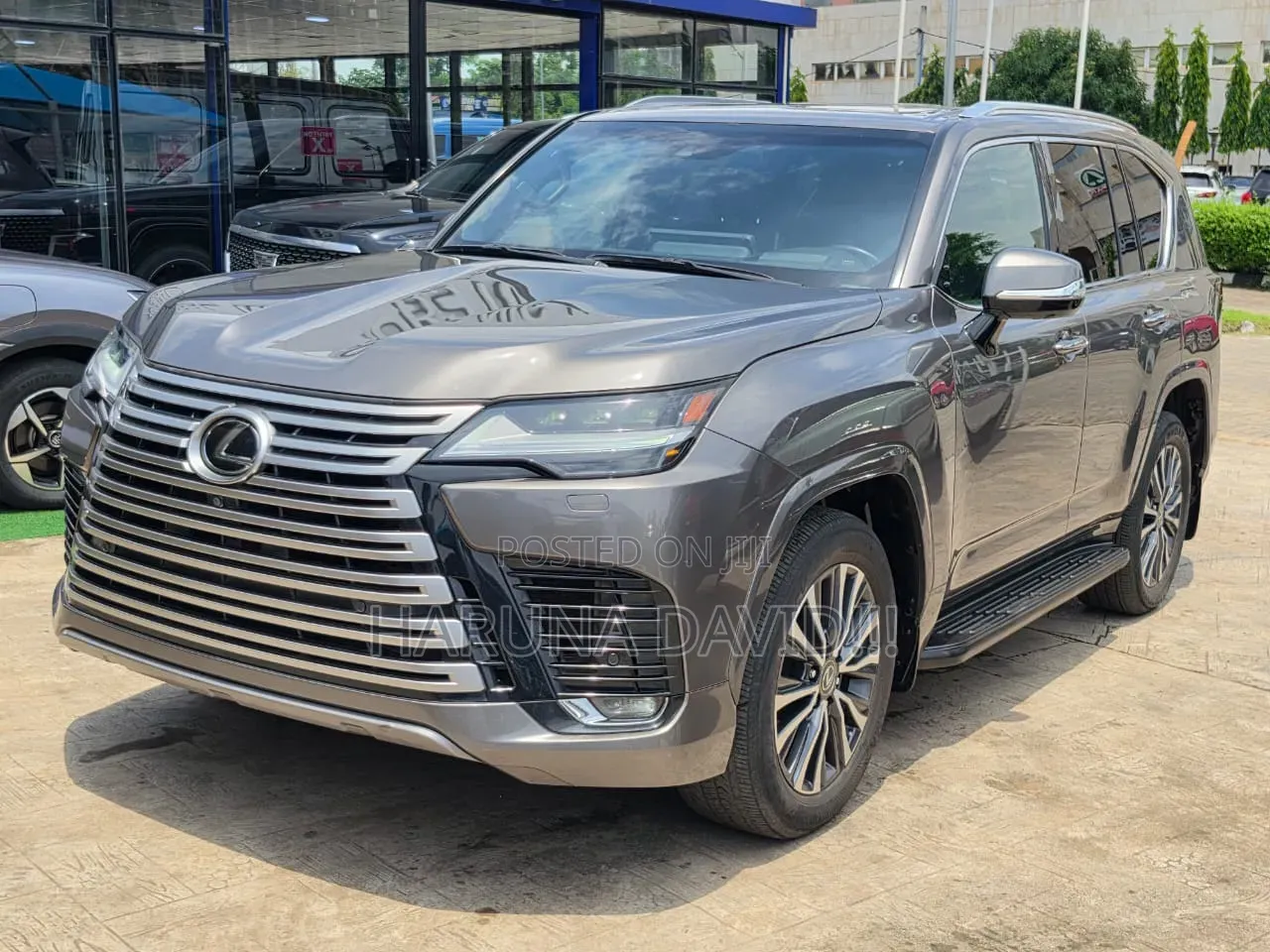 Lexus LX 600 2023 Gray