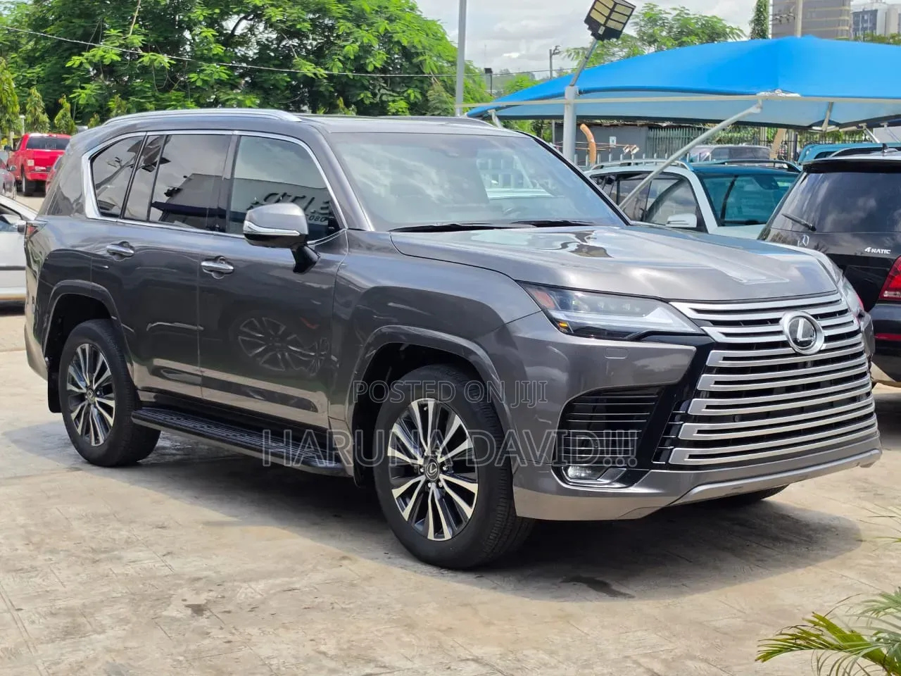 Lexus LX 600 2023 Gray