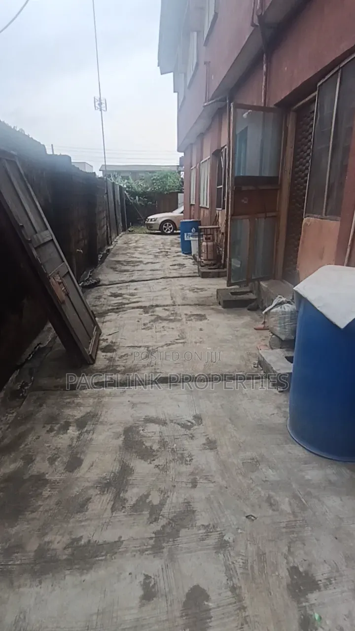 12bdrm Block of Flats in Egbeda for sale