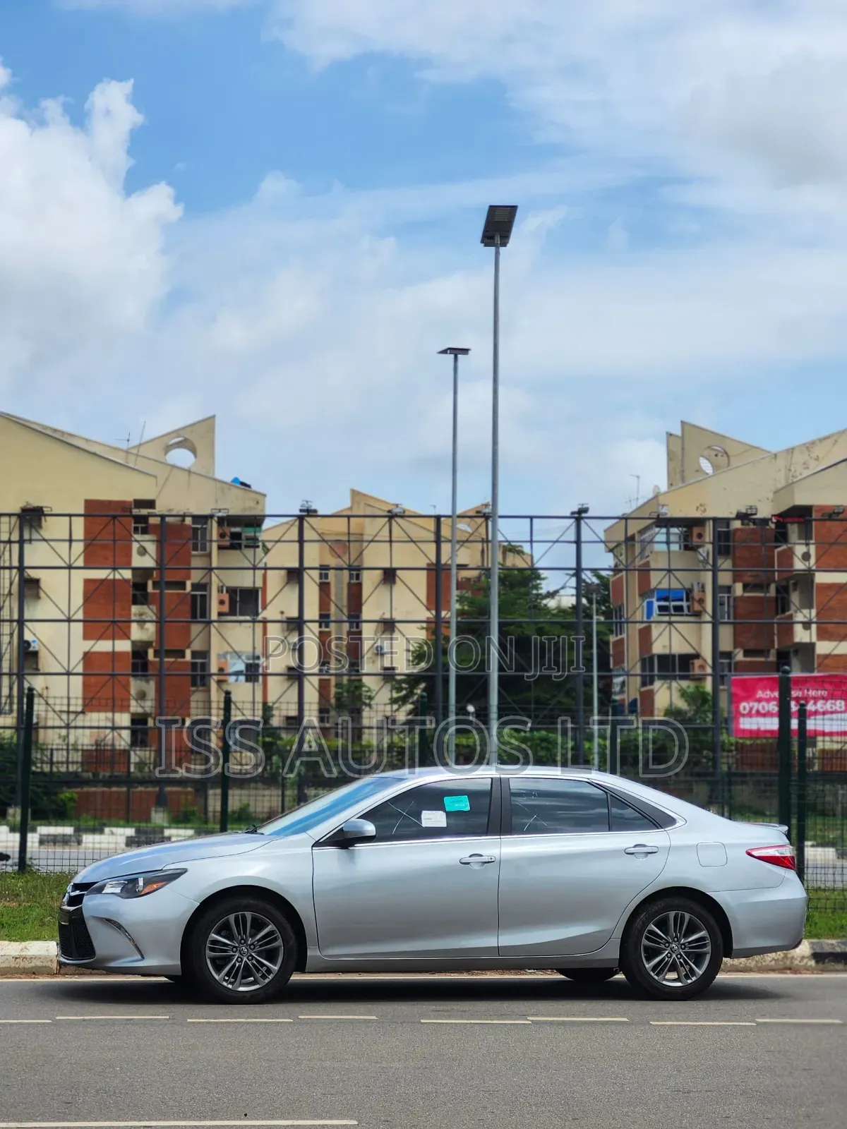 Toyota Camry 2016 Silver