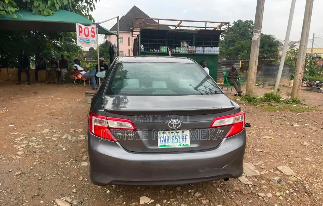 Toyota Camry 2014 Gray