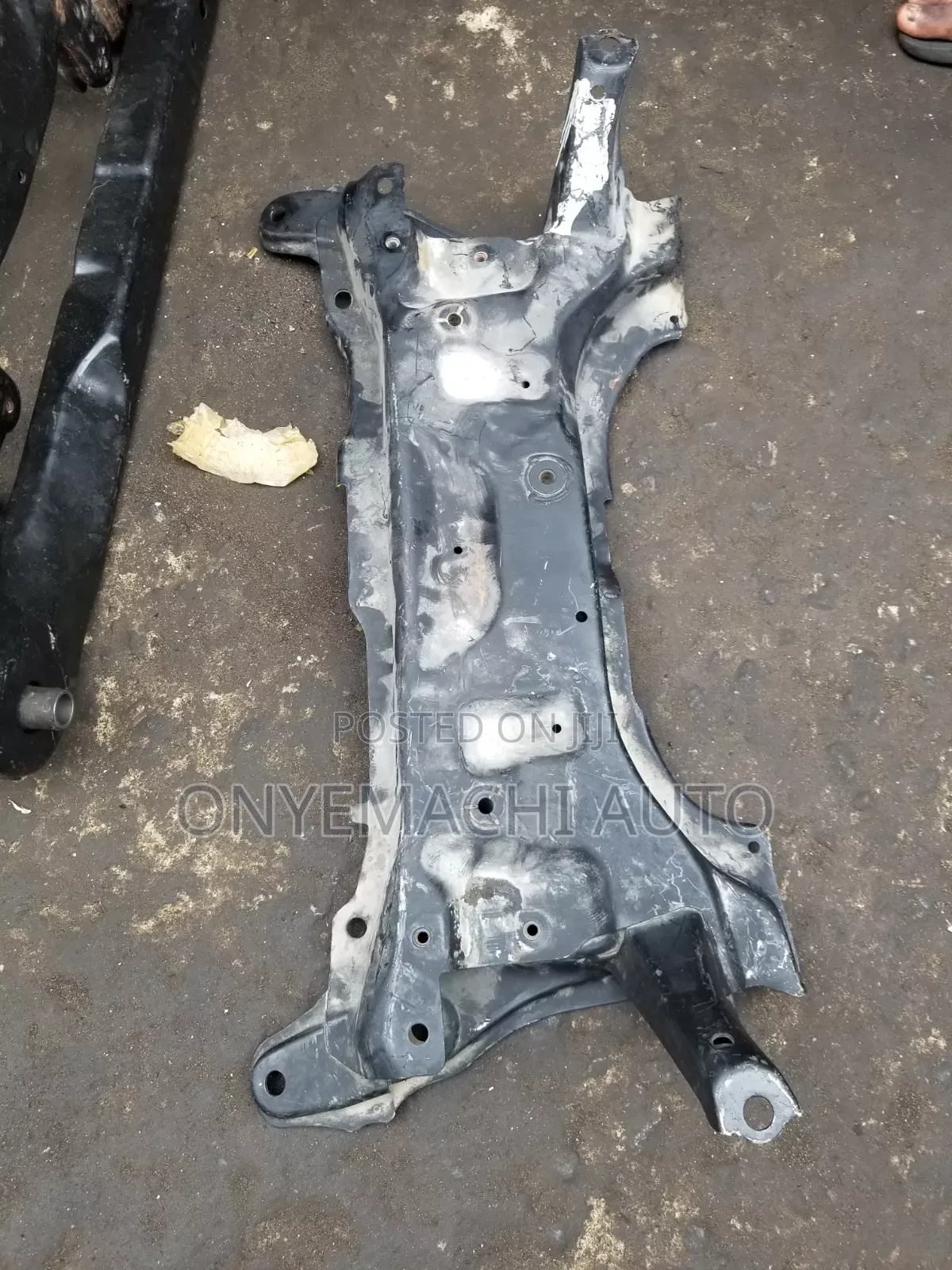 Front Beam Toyota Yaris 2009