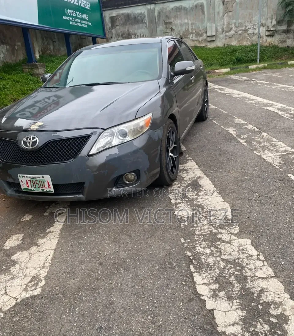 Toyota Camry 2007 Gray