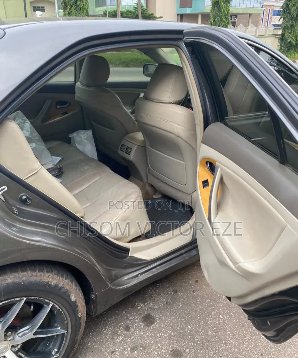 Toyota Camry 2007 Gray