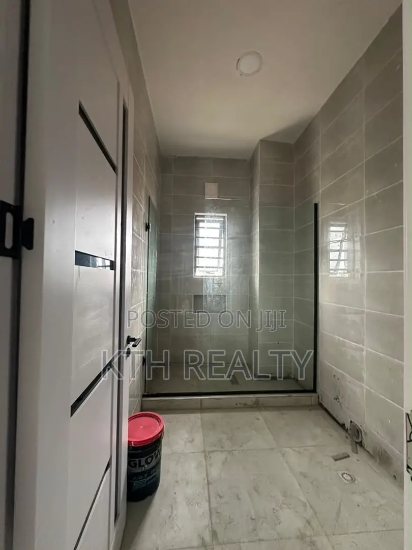 4bdrm Duplex in Visland, Adeola Odeku for sale