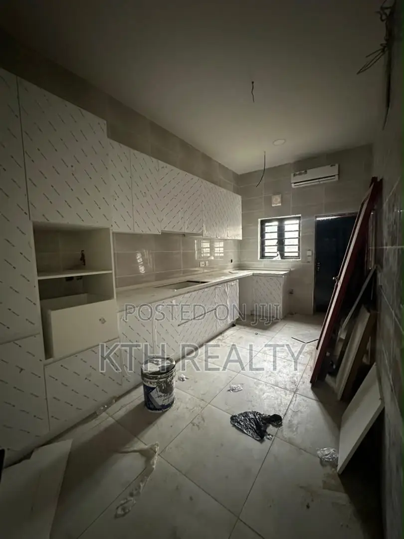 4bdrm Duplex in Visland, Adeola Odeku for sale