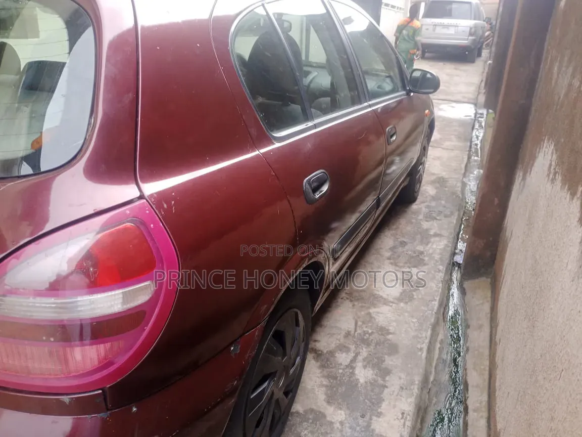 Nissan Almera 1.5 D 2003 Red