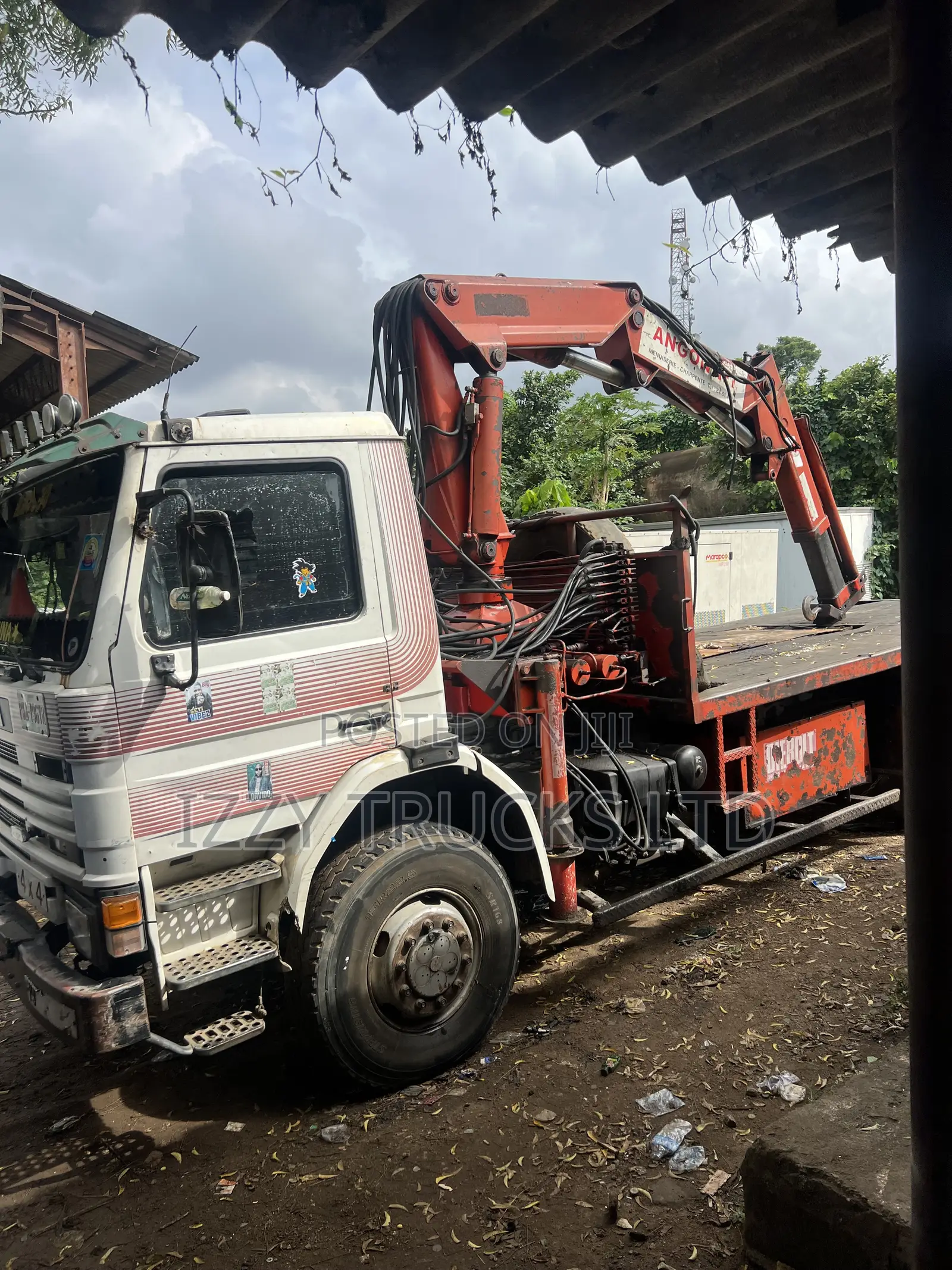12 Tons Hiab Dor Hire