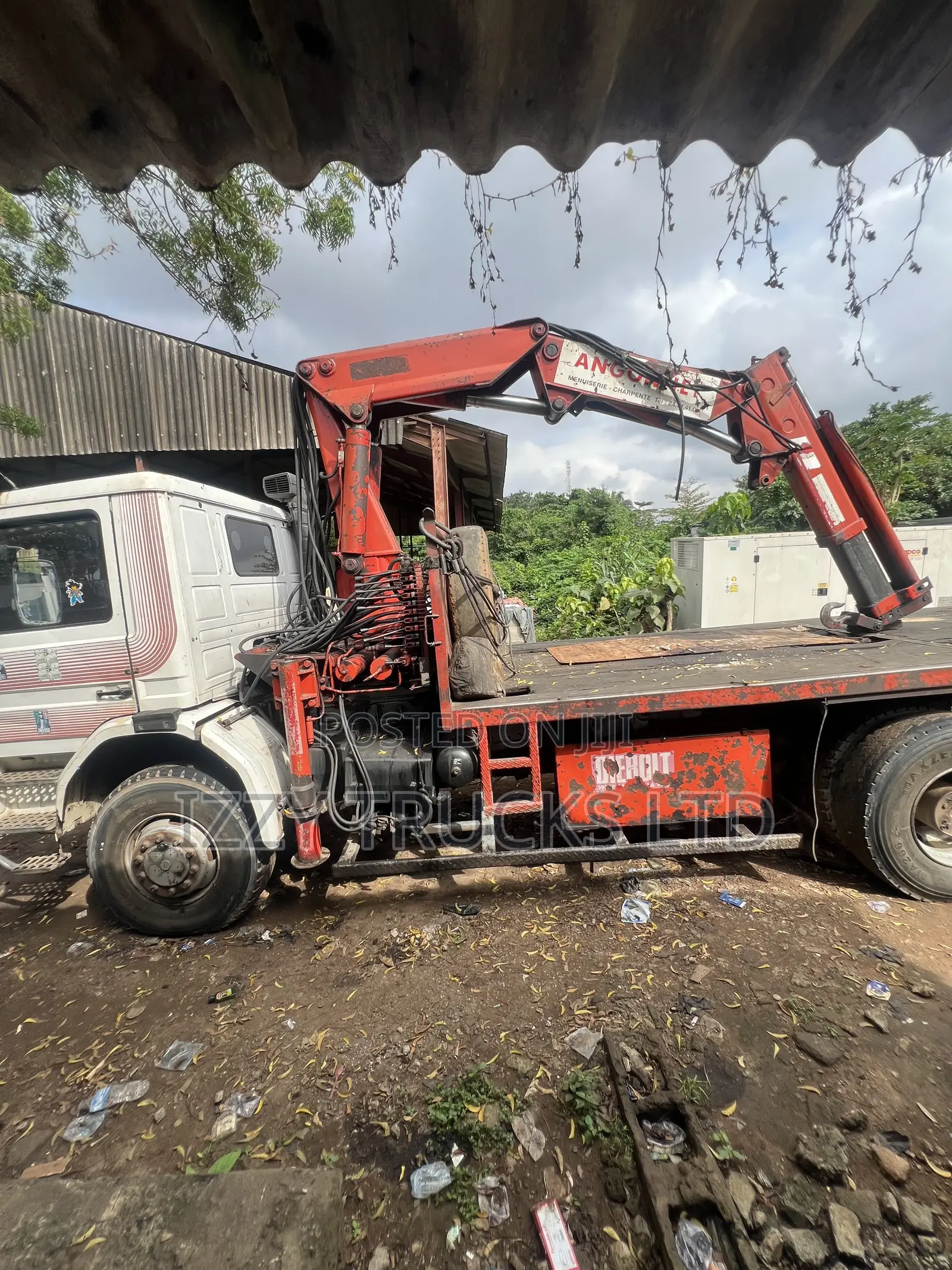 12 Tons Hiab Dor Hire