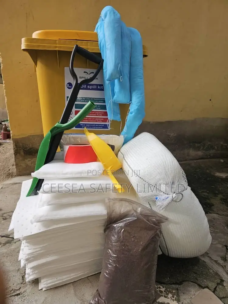 Oil Spill Kit 240ltrs