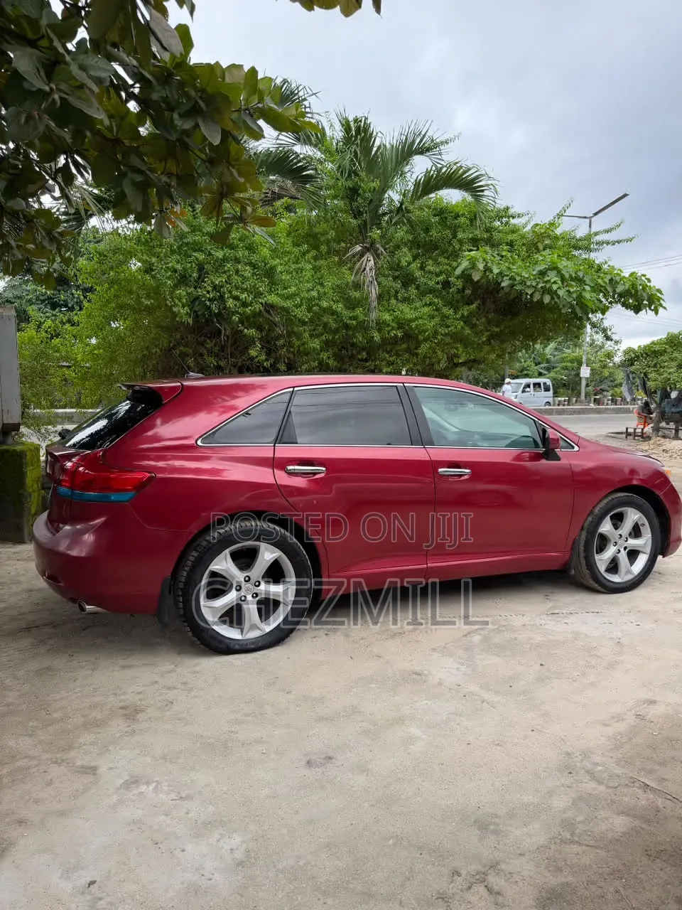 Toyota Venza 2011 Red
