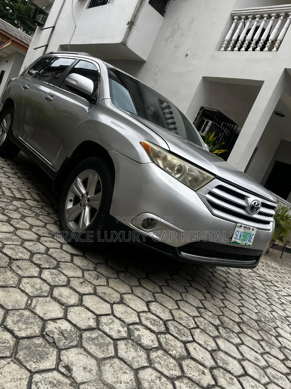 Highlander 3Rows for Rent in Lagos