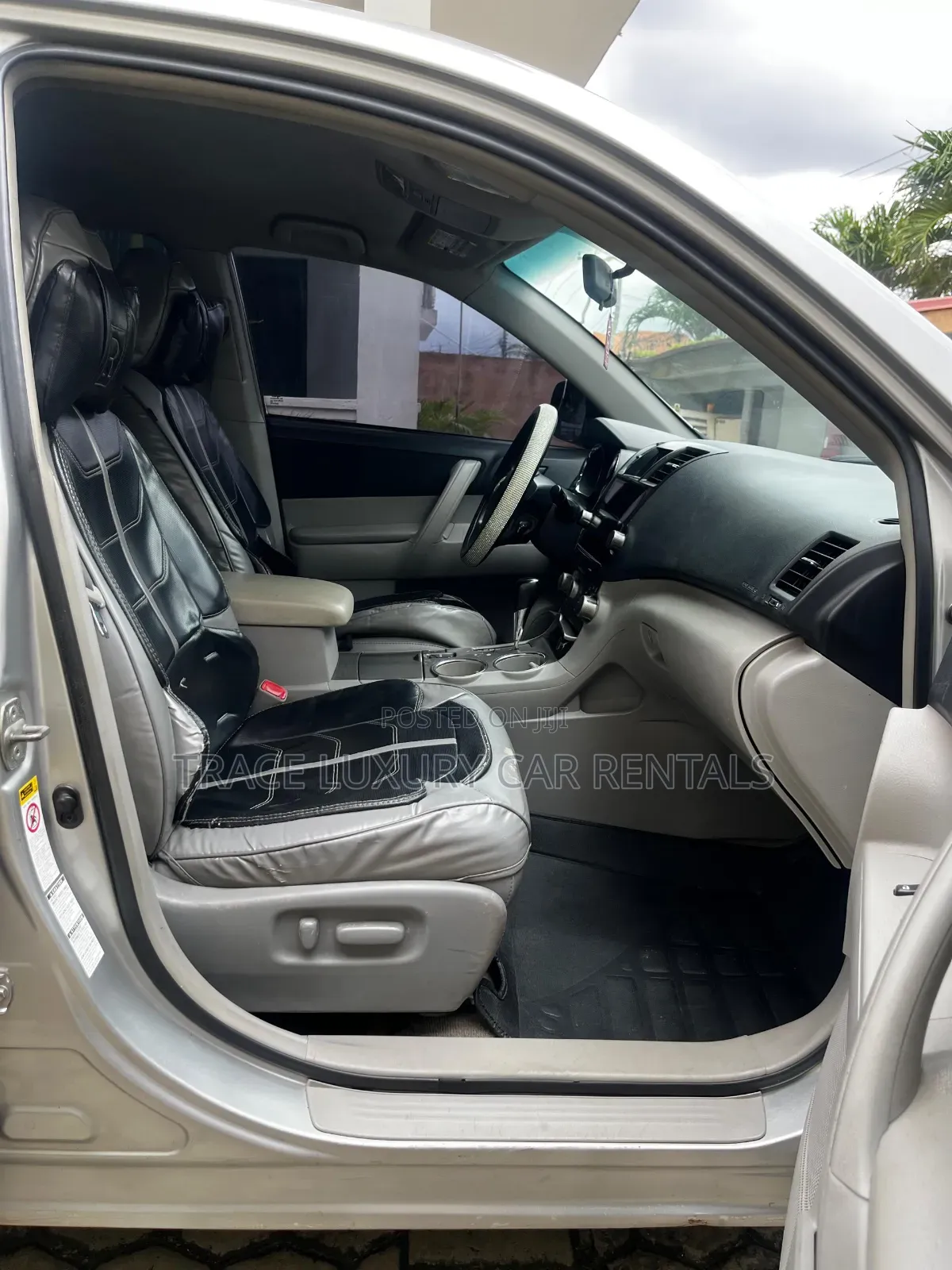 Highlander 3Rows for Rent in Lagos