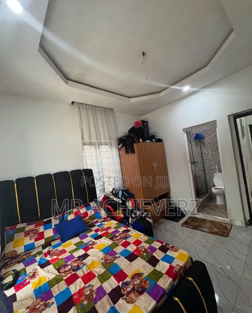 3bdrm Bungalow in Eneka, Obio-Akpor for sale