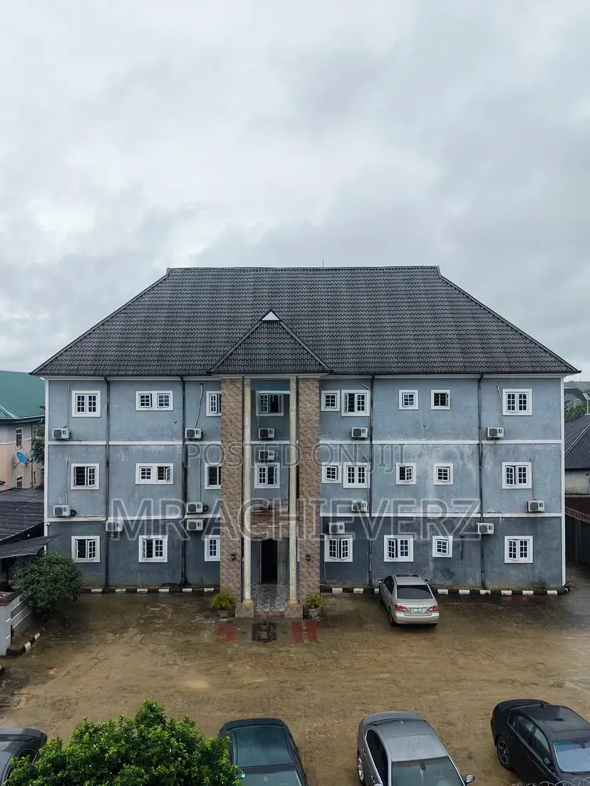 Furnished 20bdrm Chalet in Rumualogu, Obio-Akpor for sale