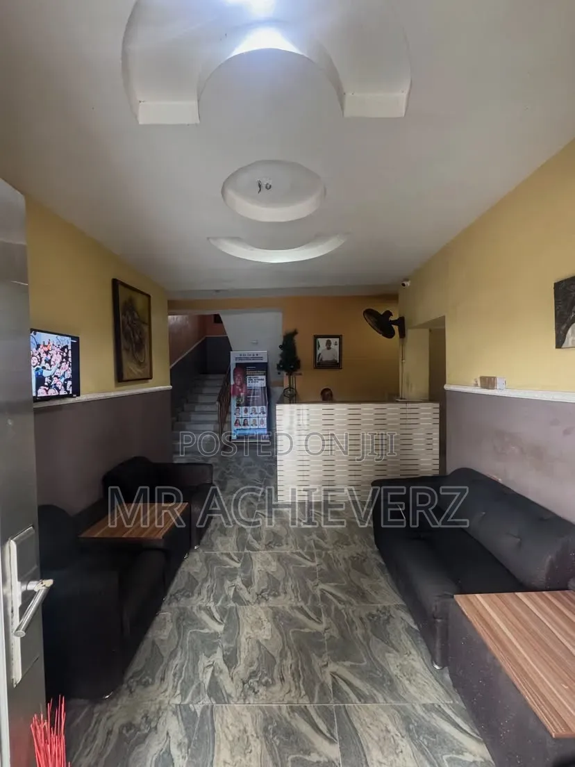 Furnished 20bdrm Chalet in Rumualogu, Obio-Akpor for sale