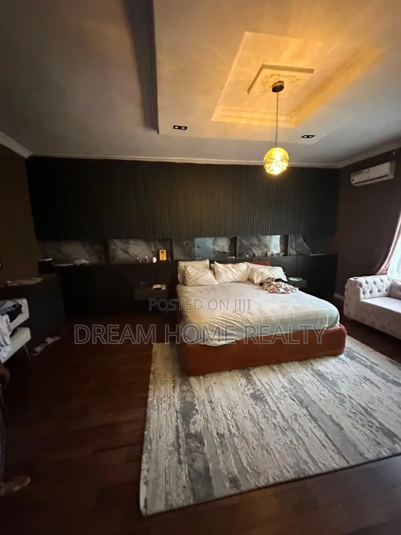 3bdrm Apartment in Chevron for rent