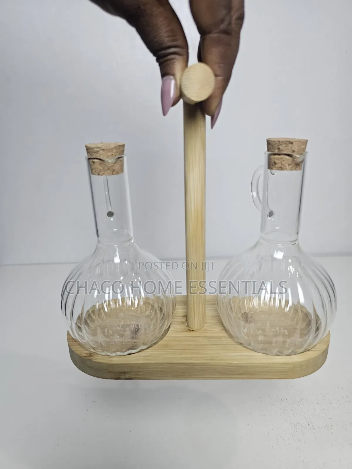 2in1 Oil Bottle With Wooden Stand
