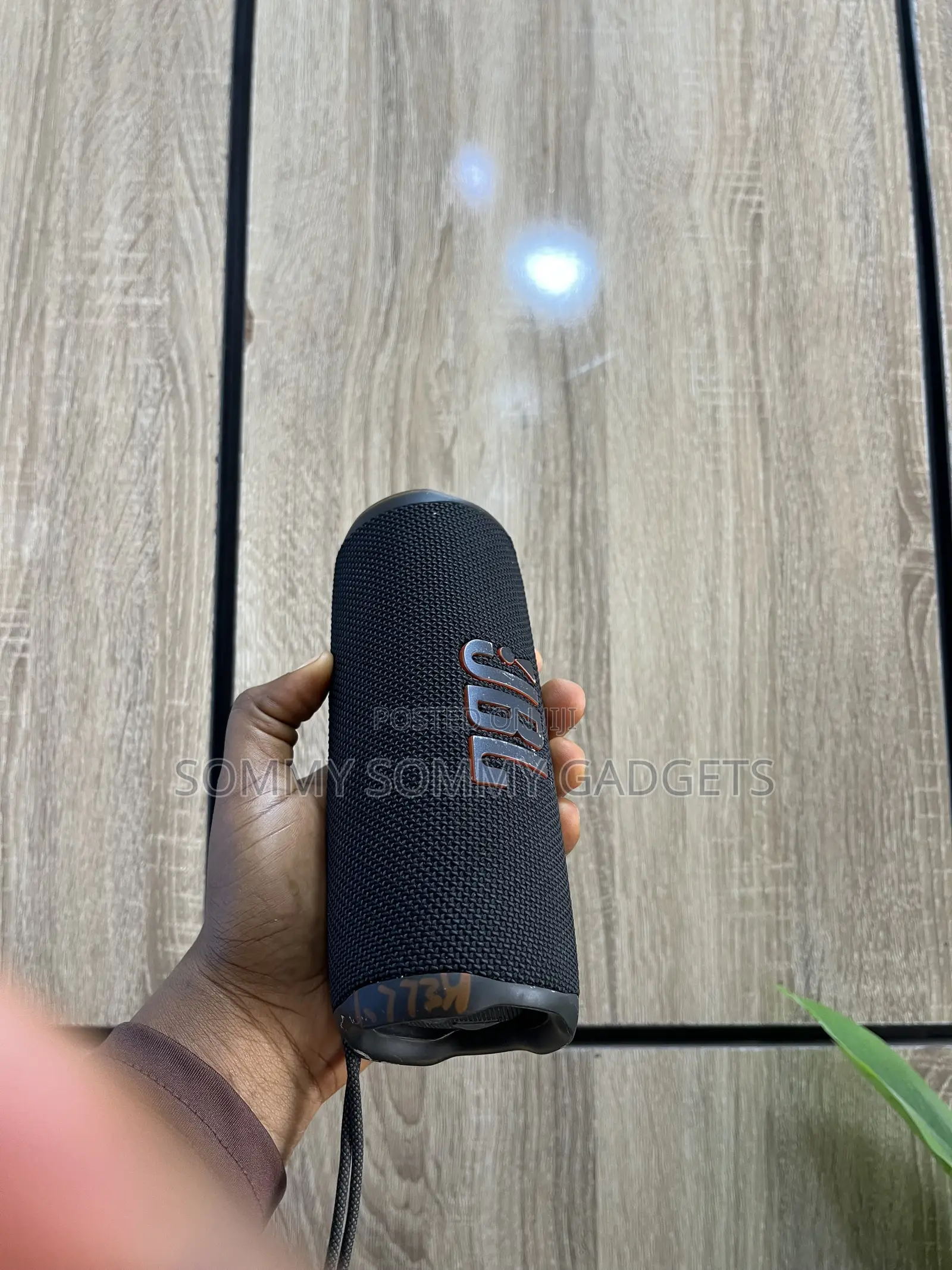 Neatly Used Flip 6
