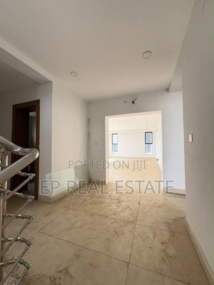 5bdrm House in Wuye for sale