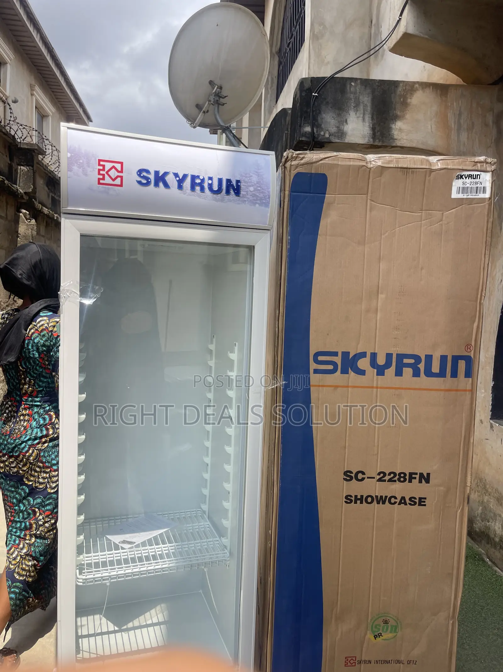 Make Every Bottle Look More Tempting With Skyrun SC 228FN Chiller