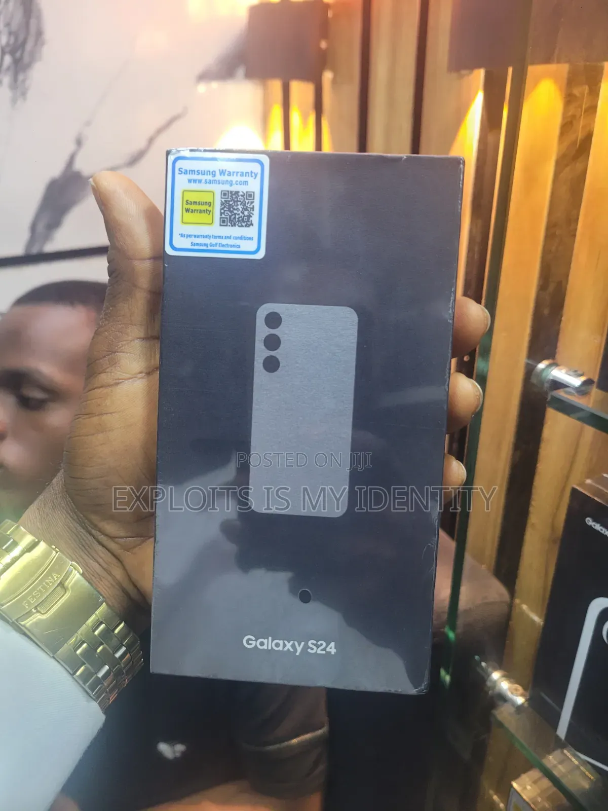 New Samsung Galaxy S24 256 GB Gray