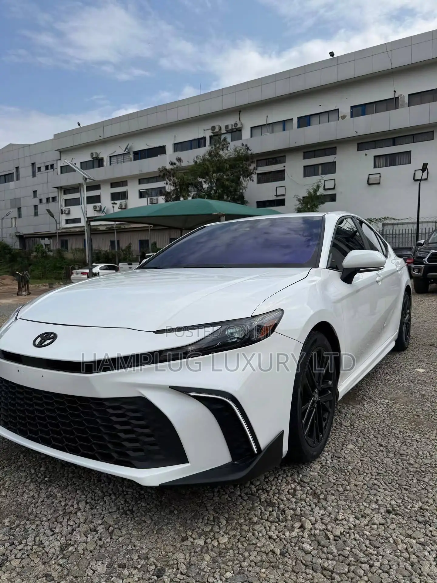Toyota Camry 2025 White