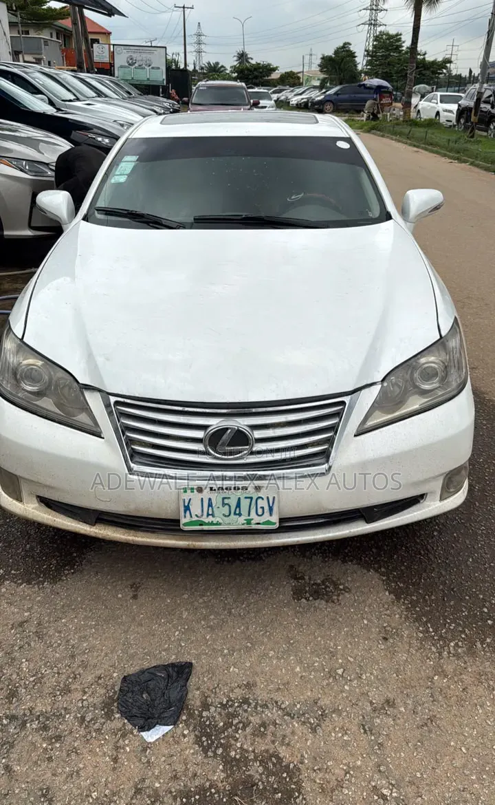 Lexus ES 350 2010 White