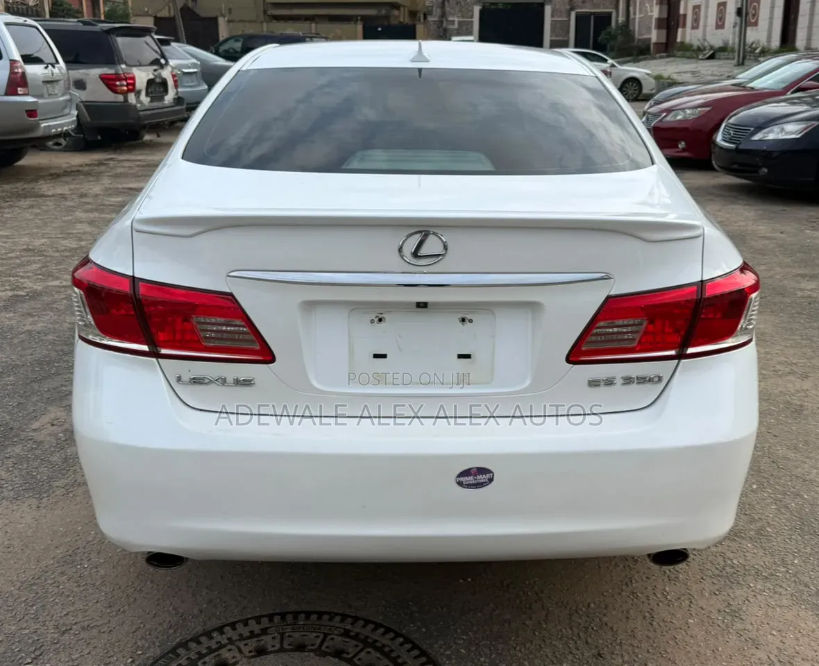 Lexus ES 350 2010 White