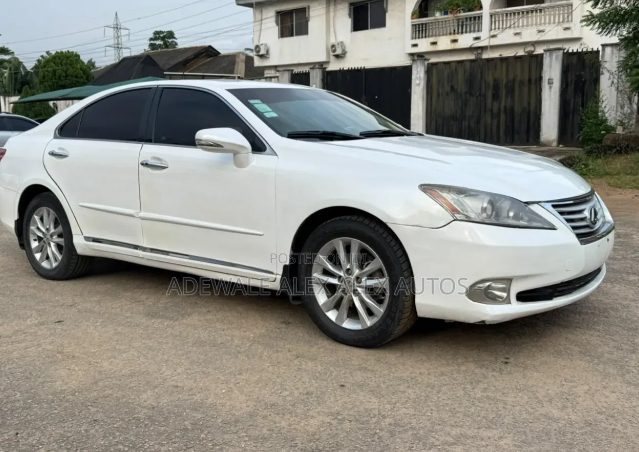 Lexus ES 350 2010 White