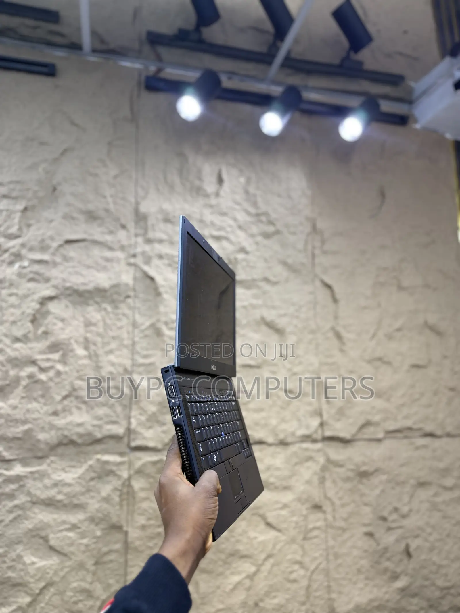 Laptop Dell Latitude E6410 4GB Intel Core i5 HDD 250GB
