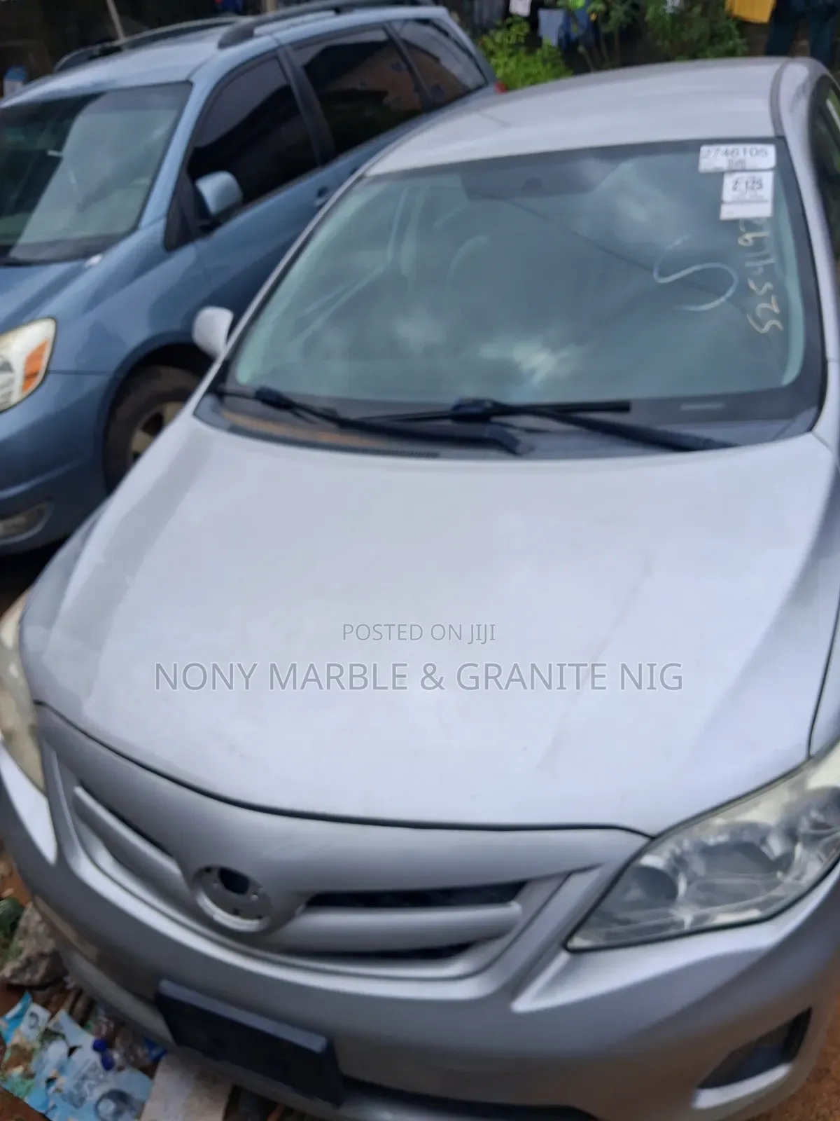 Toyota Corolla LE 4dr Sedan (1.8L 4cyl 4A) 2012 Silver