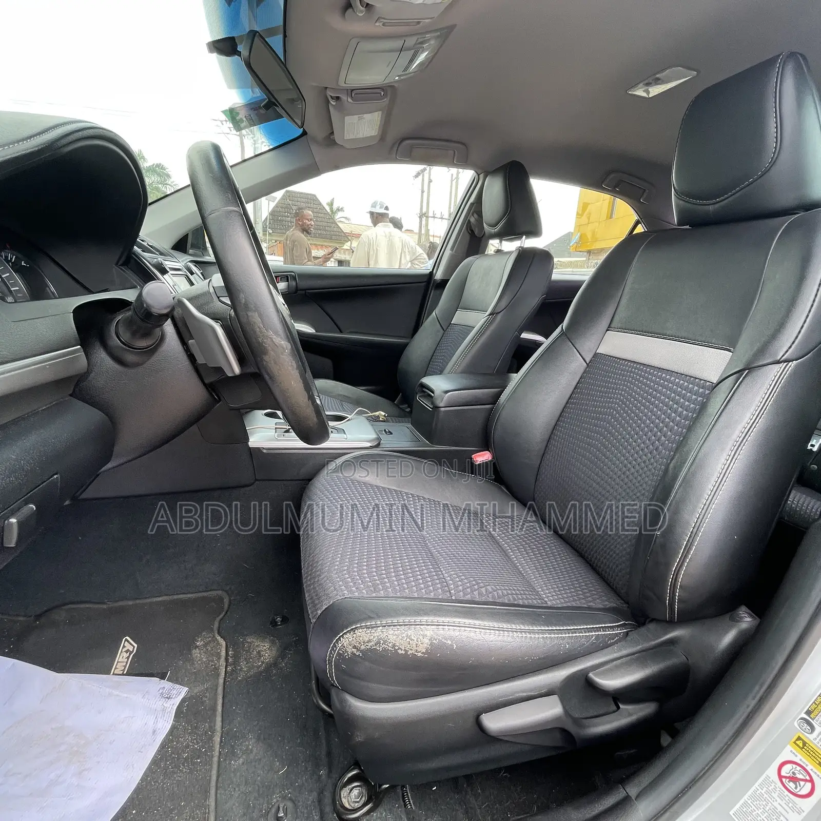 Toyota Camry SE 4dr Sedan (2.5L 4cyl 6A) 2013 Silver