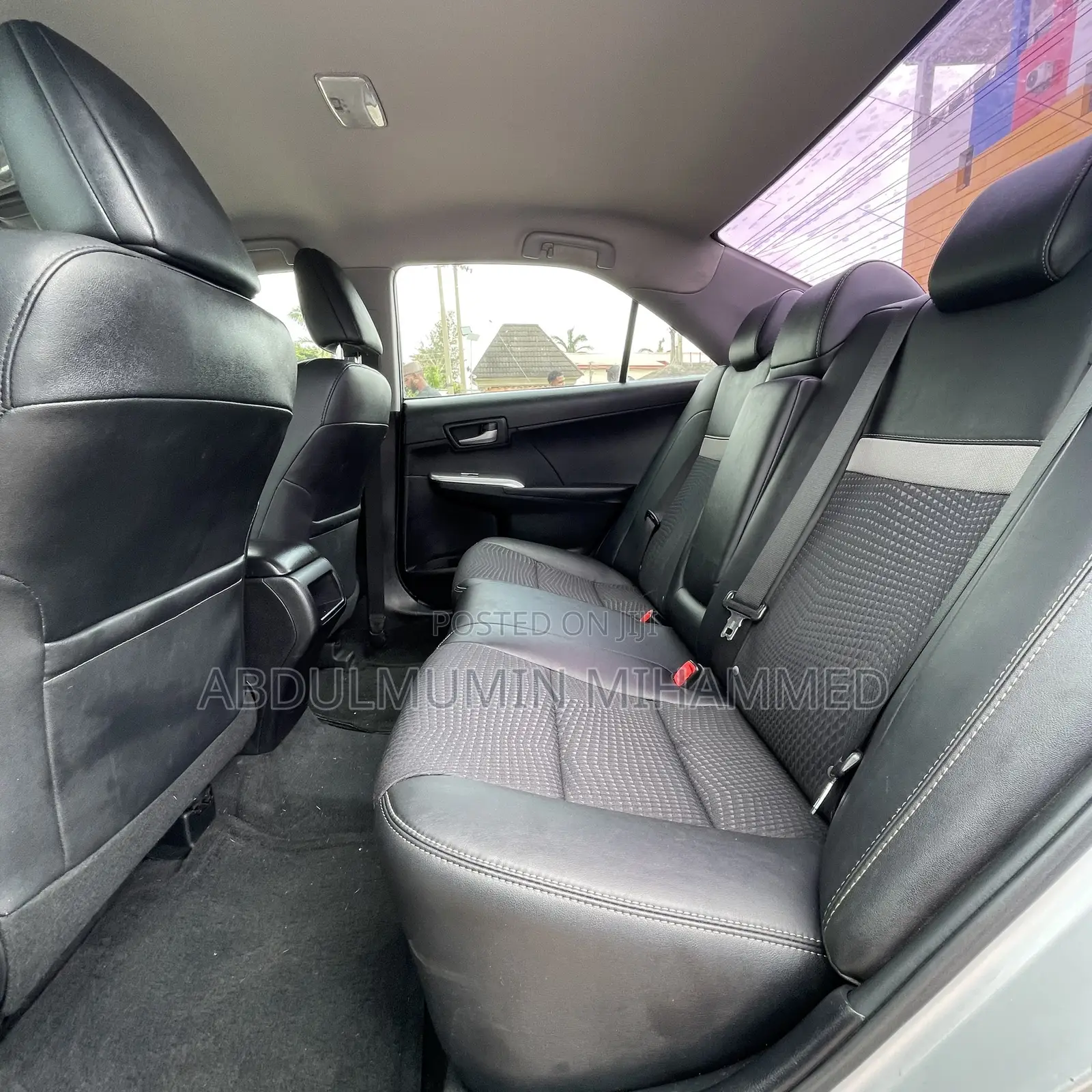 Toyota Camry SE 4dr Sedan (2.5L 4cyl 6A) 2013 Silver