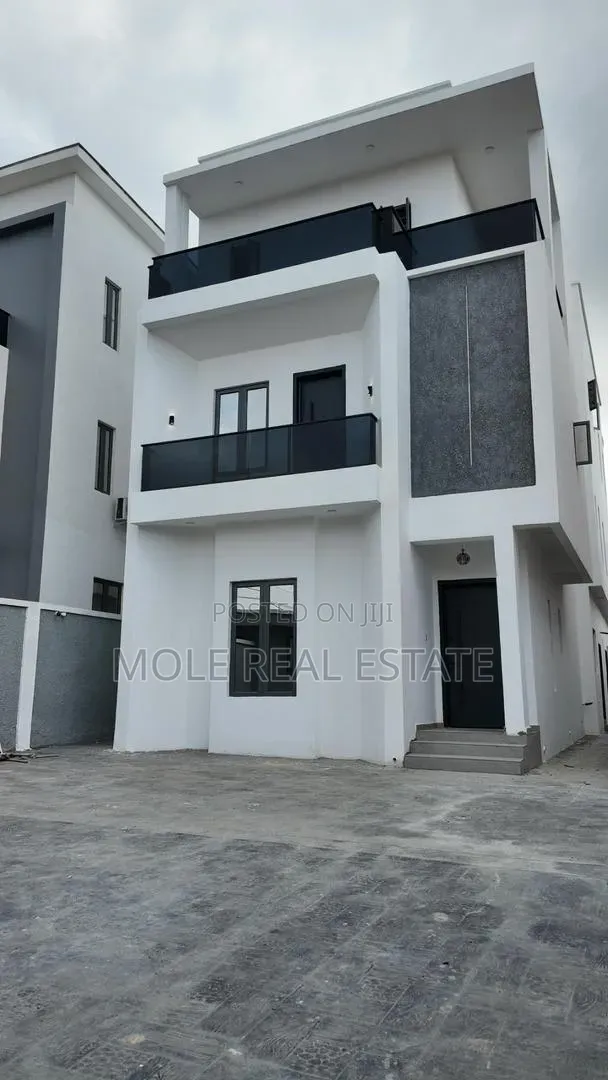 Furnished 5bdrm Duplex in Magodo Gra 2 for sale