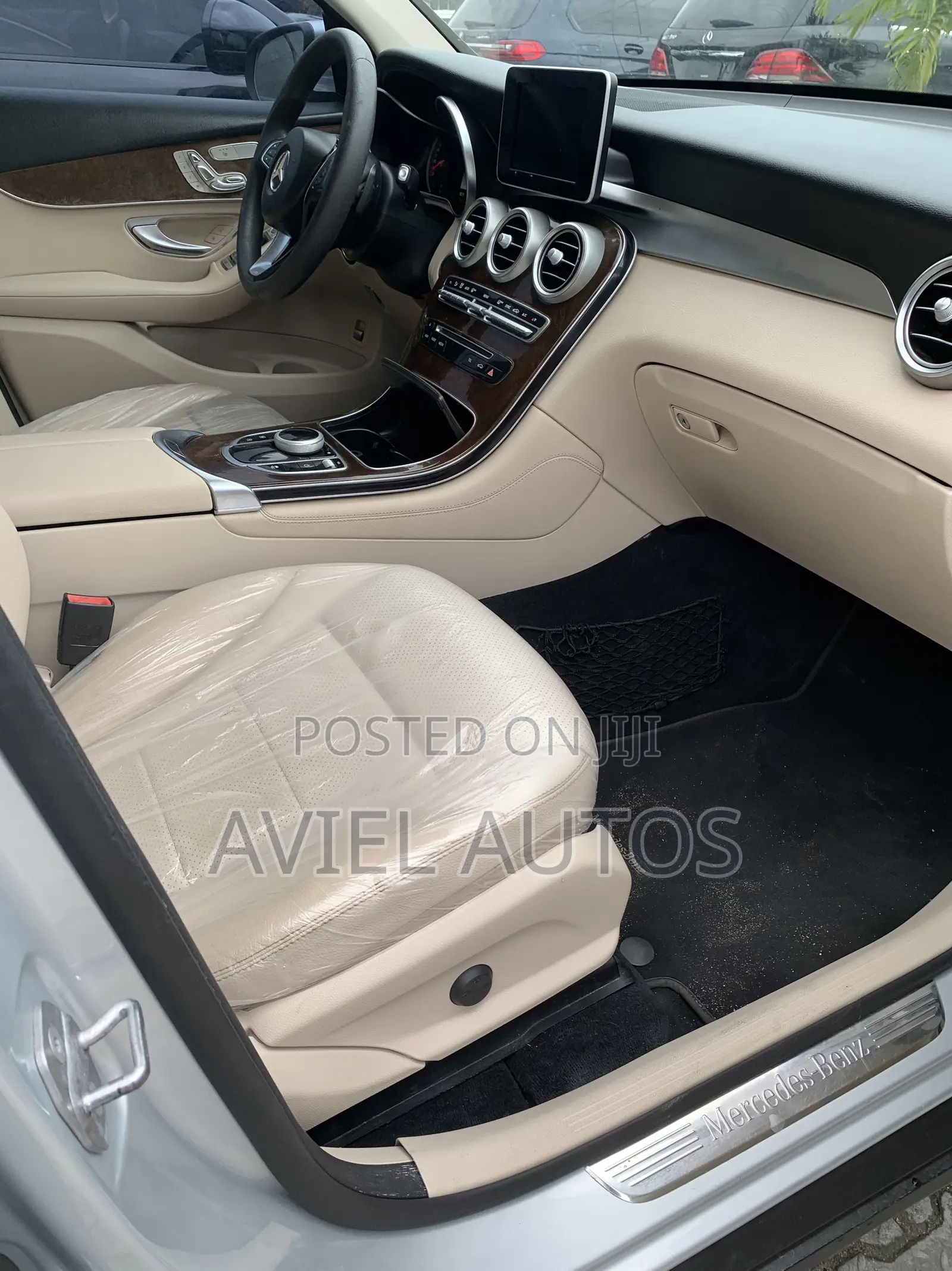 Mercedes-Benz GLC-Class 2018 Silver