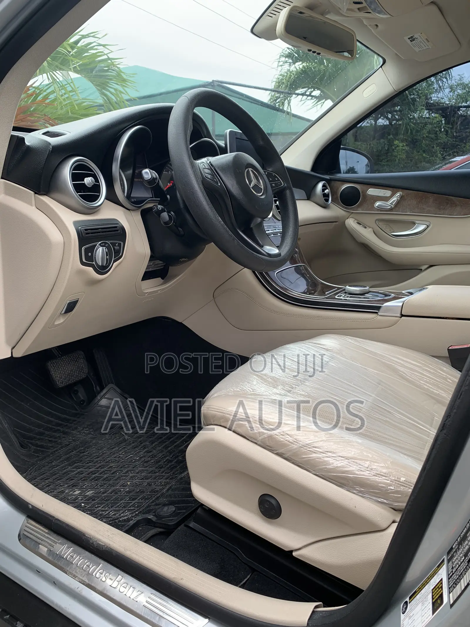 Mercedes-Benz GLC-Class 2018 Silver