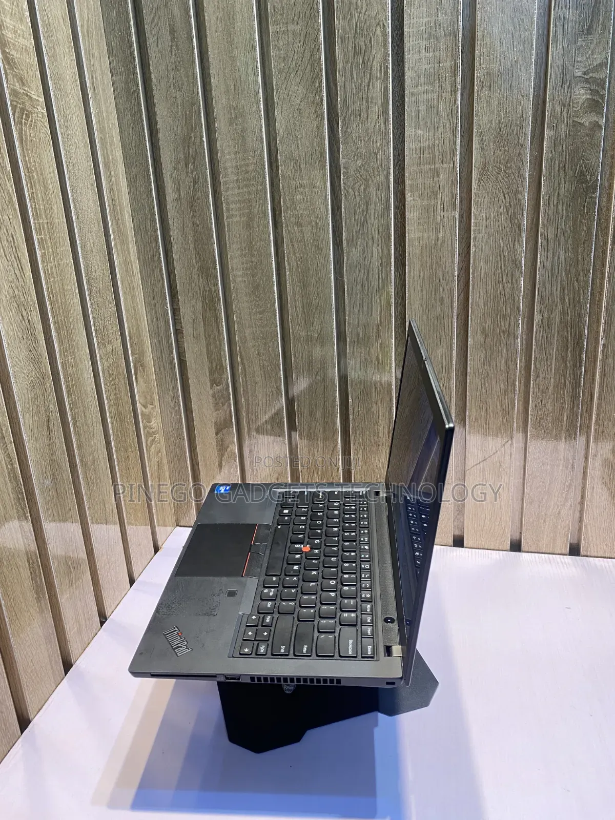 Laptop Lenovo ThinkPad P14s 16GB Intel Core i7 SSD 512GB