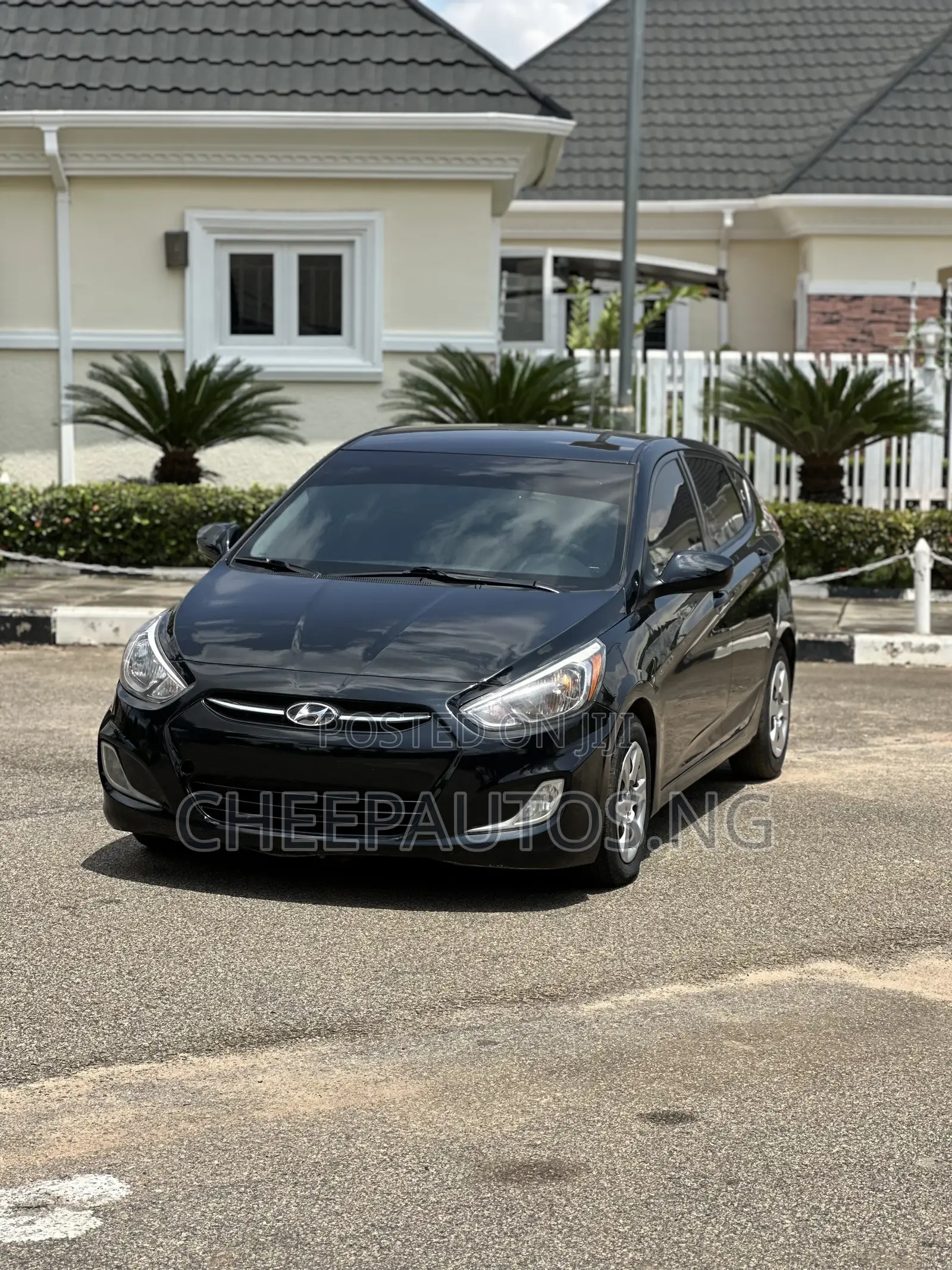 Hyundai Accent Sport 4dr Hatchback (1.6L 4cyl 6A) 2015 Black