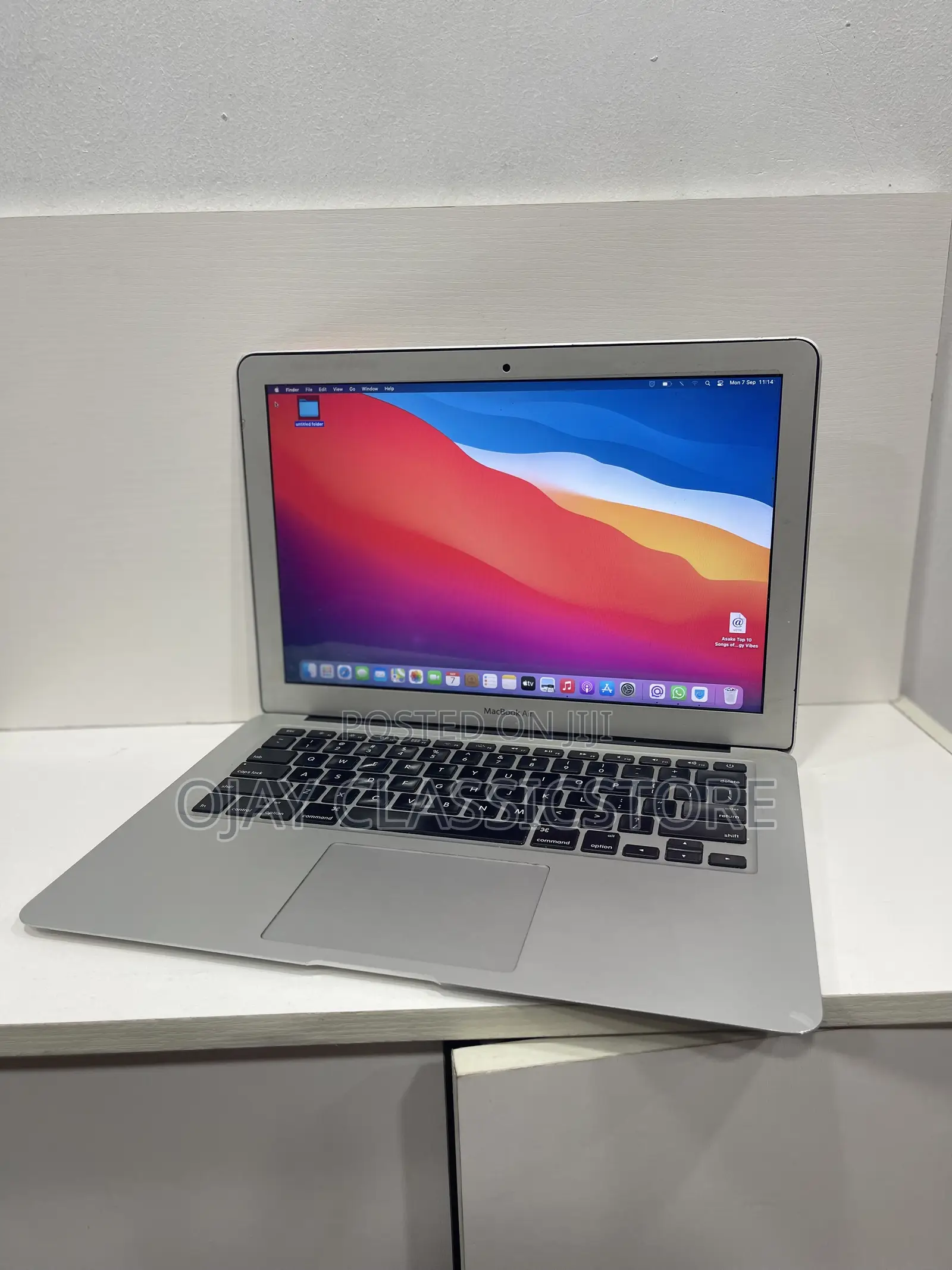 Laptop Apple MacBook Air 4GB Intel Core i5 SSD 128GB