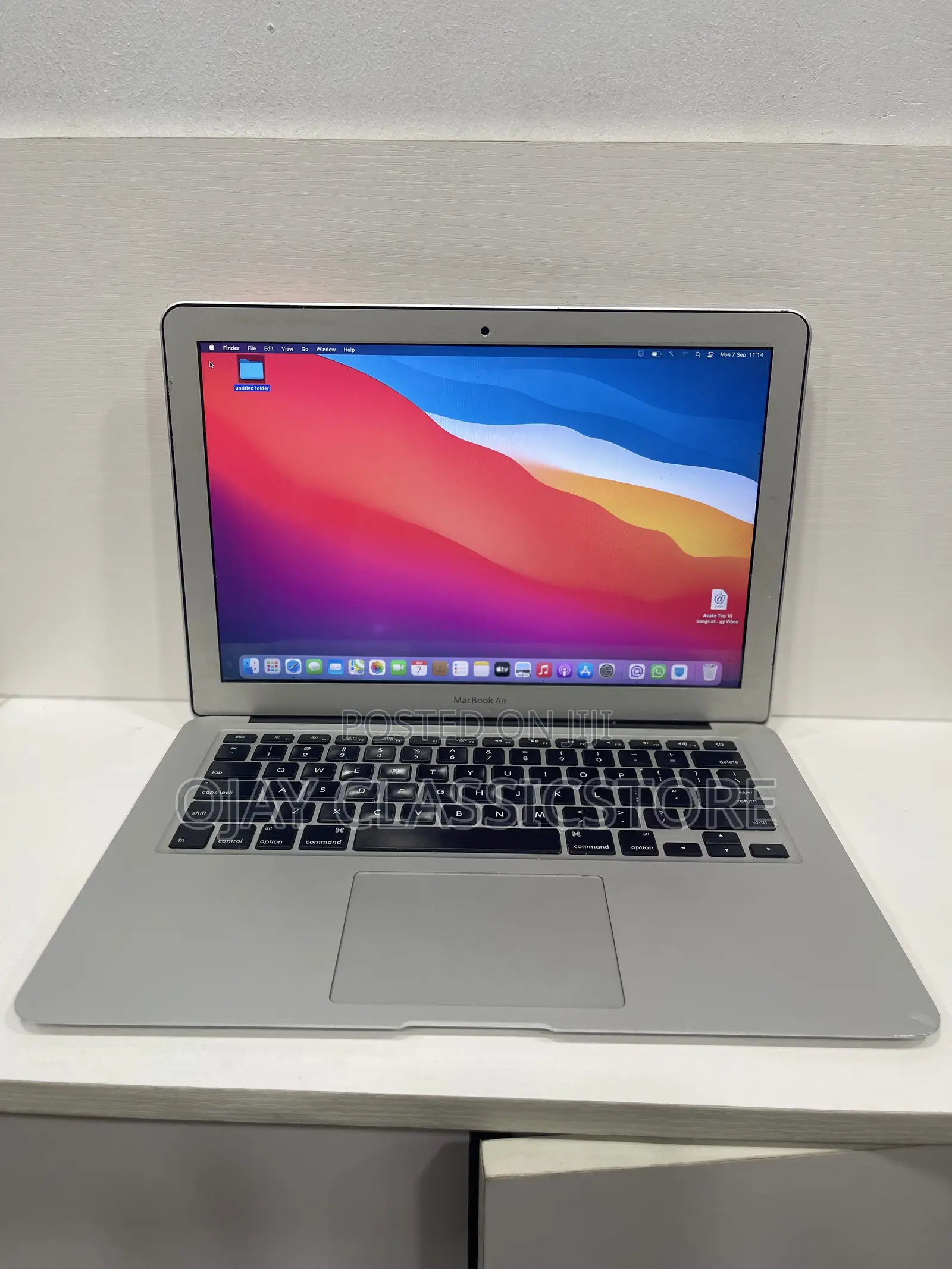 Laptop Apple MacBook Air 4GB Intel Core i5 SSD 128GB