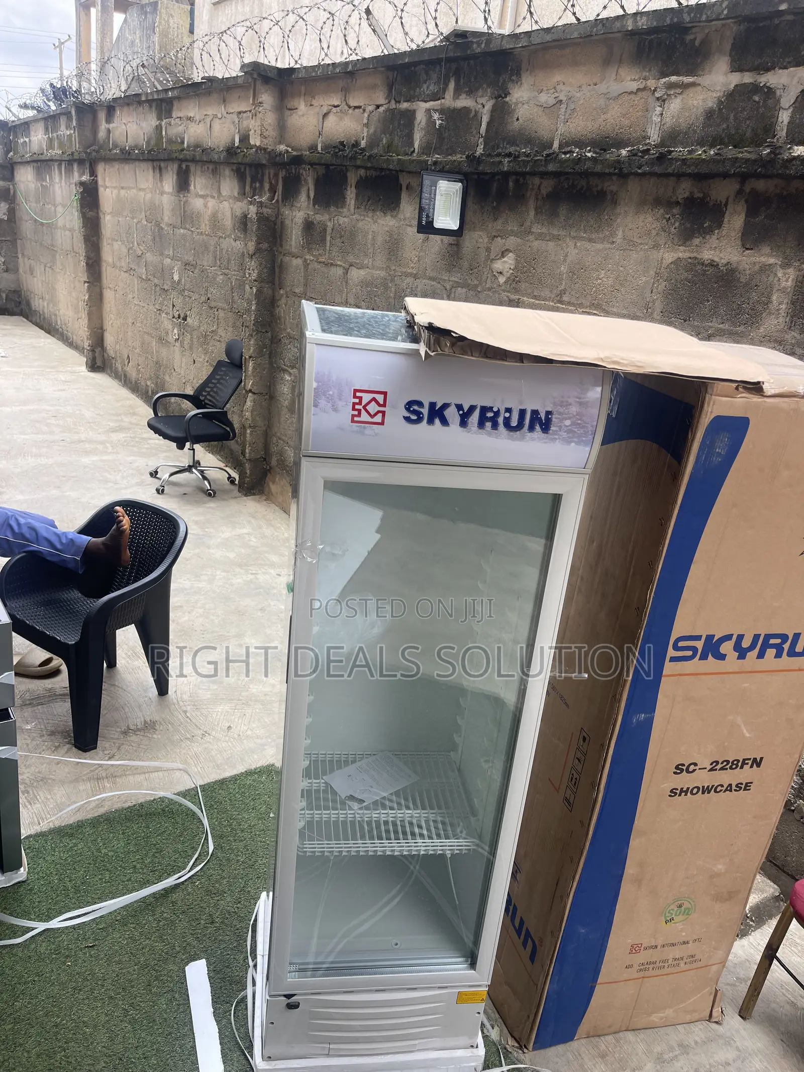 Skyrun SC 228FN Chiller– The Retail Chiller Built for Convenience