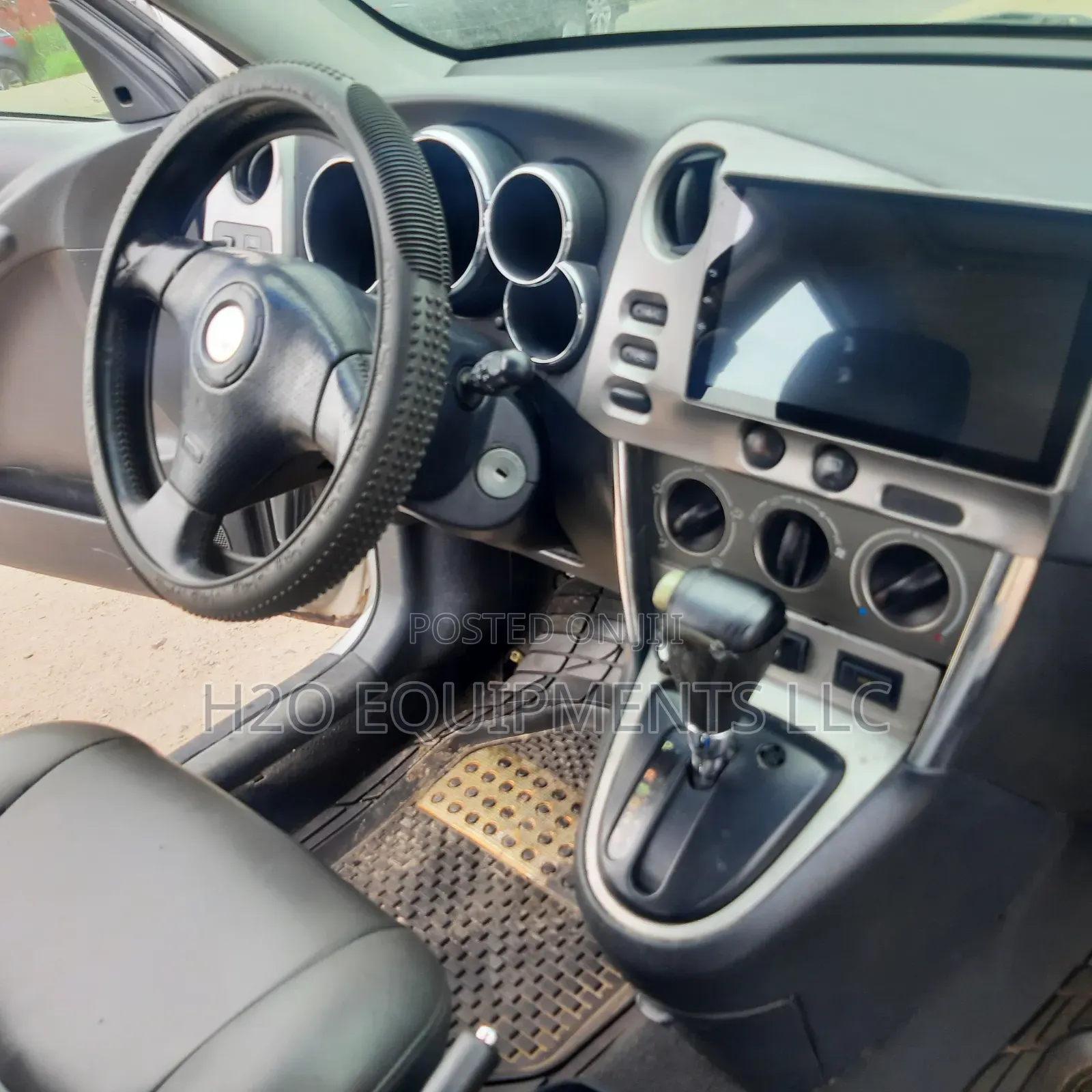 Toyota Matrix 2002 Silver