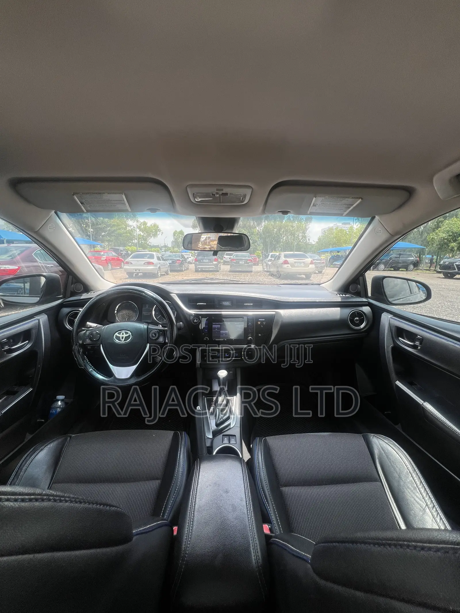 Toyota Corolla SE Special Edition 4dr Sedan (1.8L 4cyl CVT) 2017 Gray