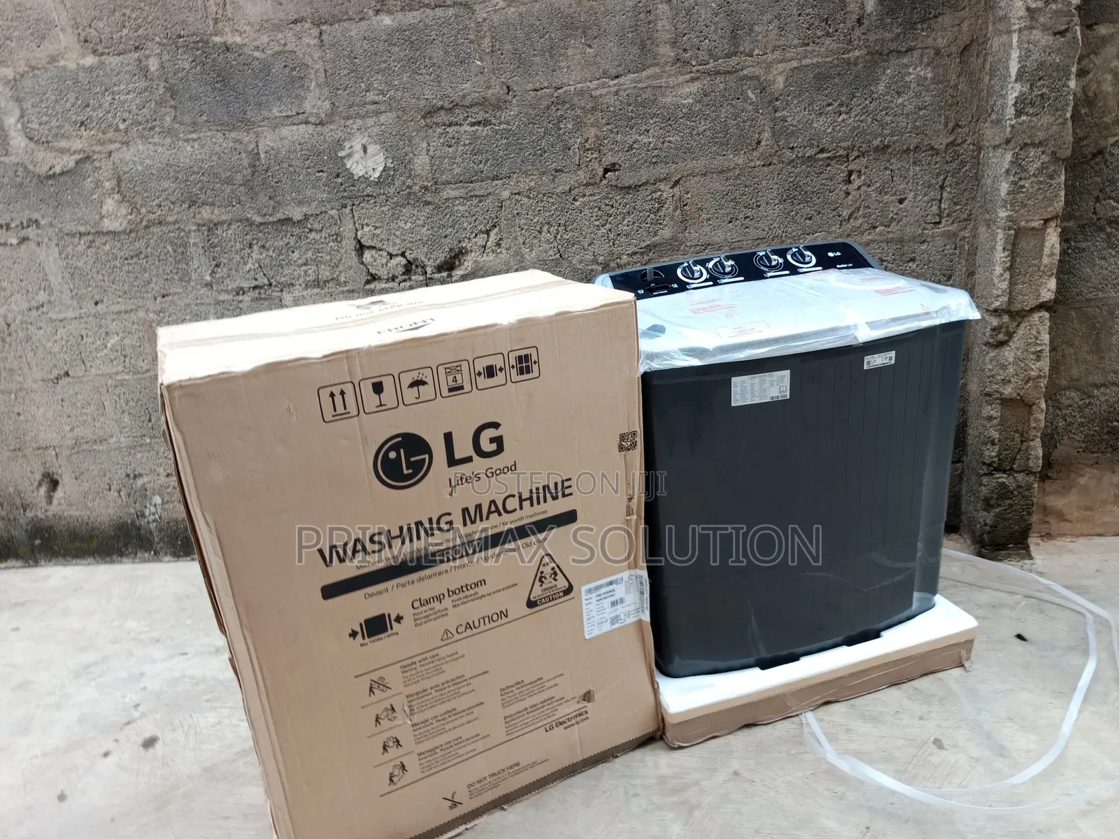The Ultimate Semi-Automatic Laundry Companion- LG 9KG WASHING MACHINE