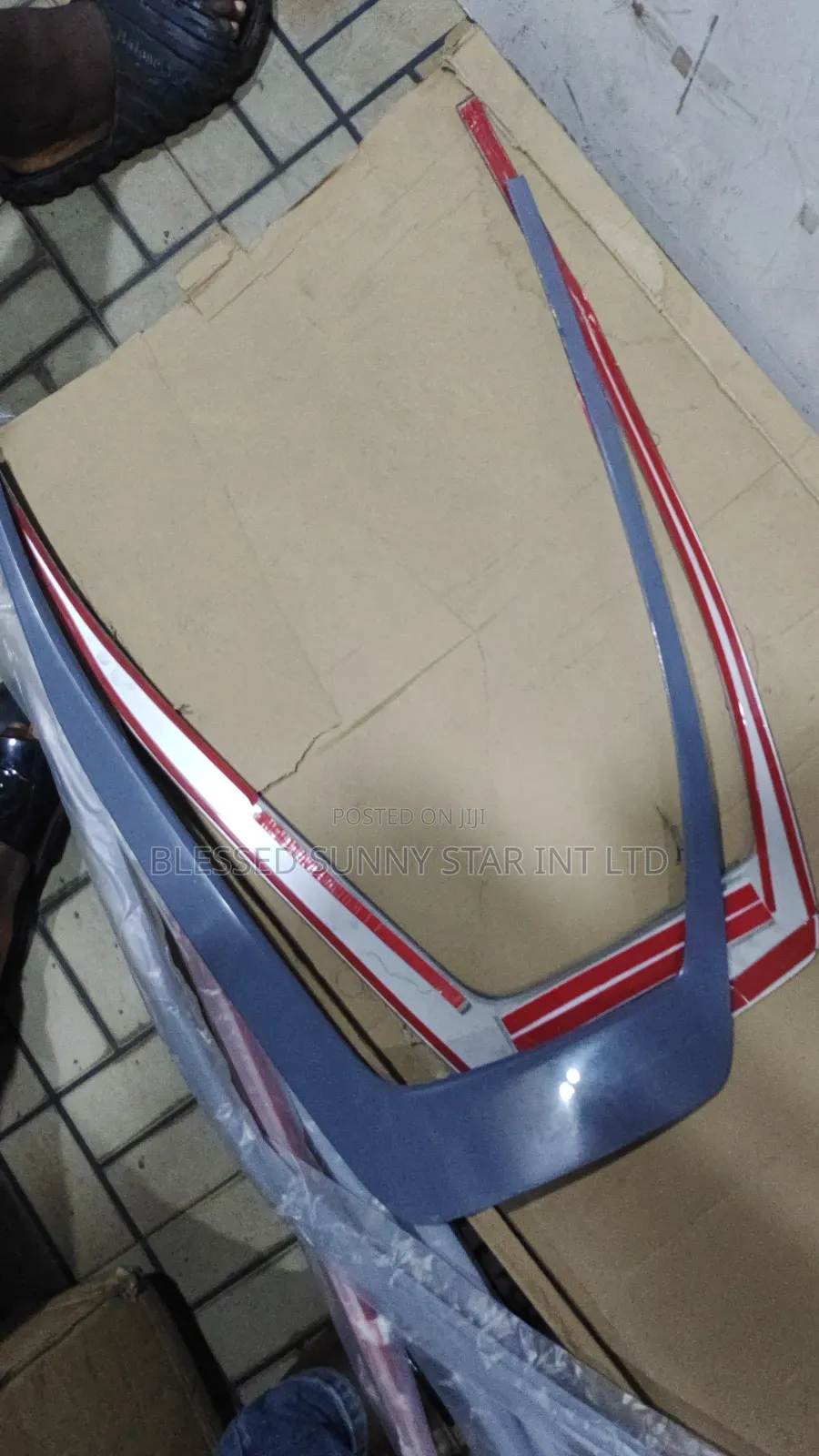Complete Glass Door Crom Landcruiser 2024