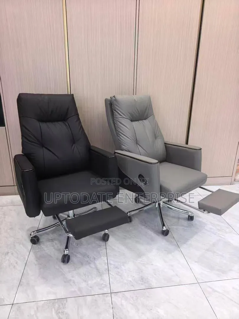 Executive Office Chair With Footrest