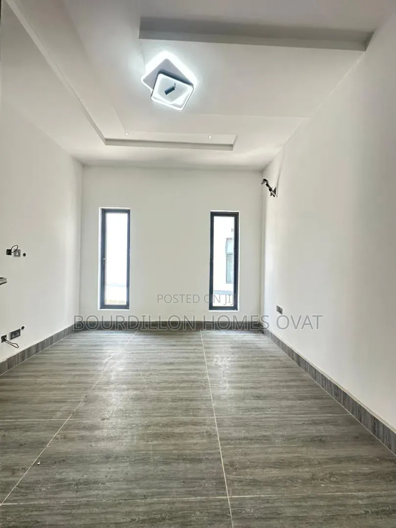 5bdrm Duplex in Old Ikoyi Lagos for sale