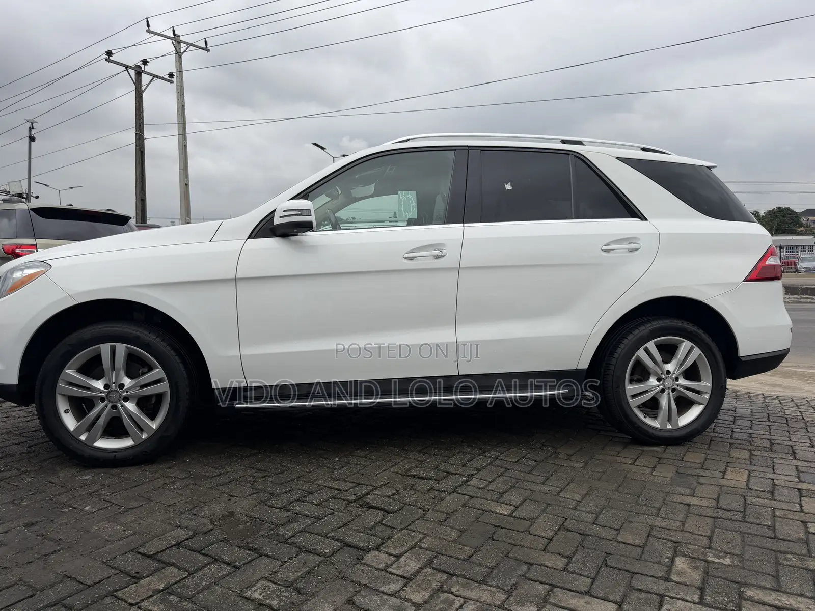Mercedes-Benz M Class ML350 4MATIC 4dr SUV AWD (3.5L 6cyl 7A) 2015